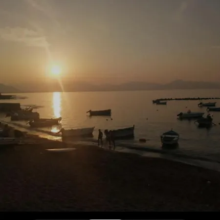 La Riva - Seashore *
