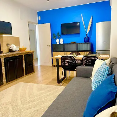 La Riva - Seashore Apartment